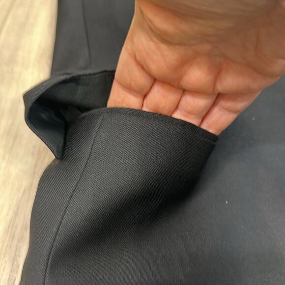 Salvatore Ferragamo women’s structured blazer size Italian 38 - Picture 6 of 8